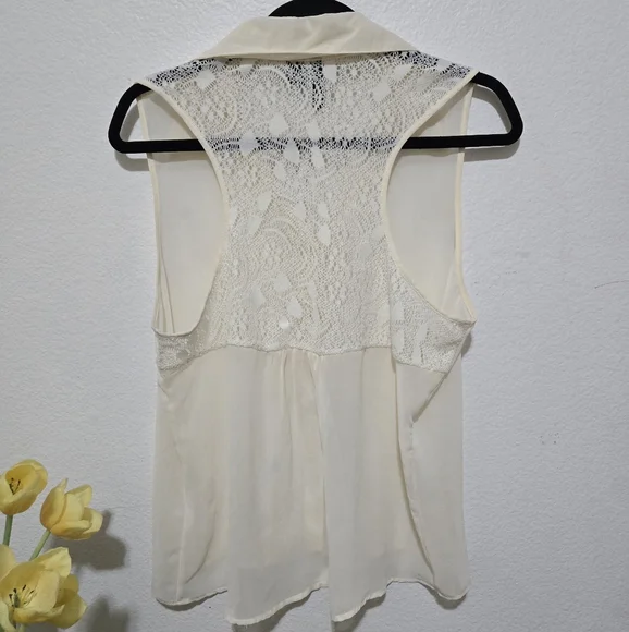 Full Tilt Cream Sheer Sleeveless Button Down Blouse Lace Back Size XL - Picture 4 of 6